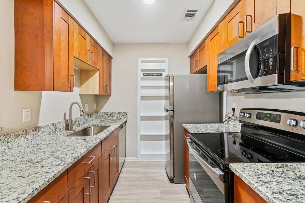 M1 - Private And Serene 1Bdr 1Ba Ensuite Shared Room Atlanta Exteriör bild